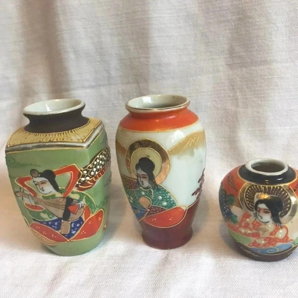 Vintage Made in Japan Mini Decorative Vases 3 pieces lot collection - Picture 1 of 5